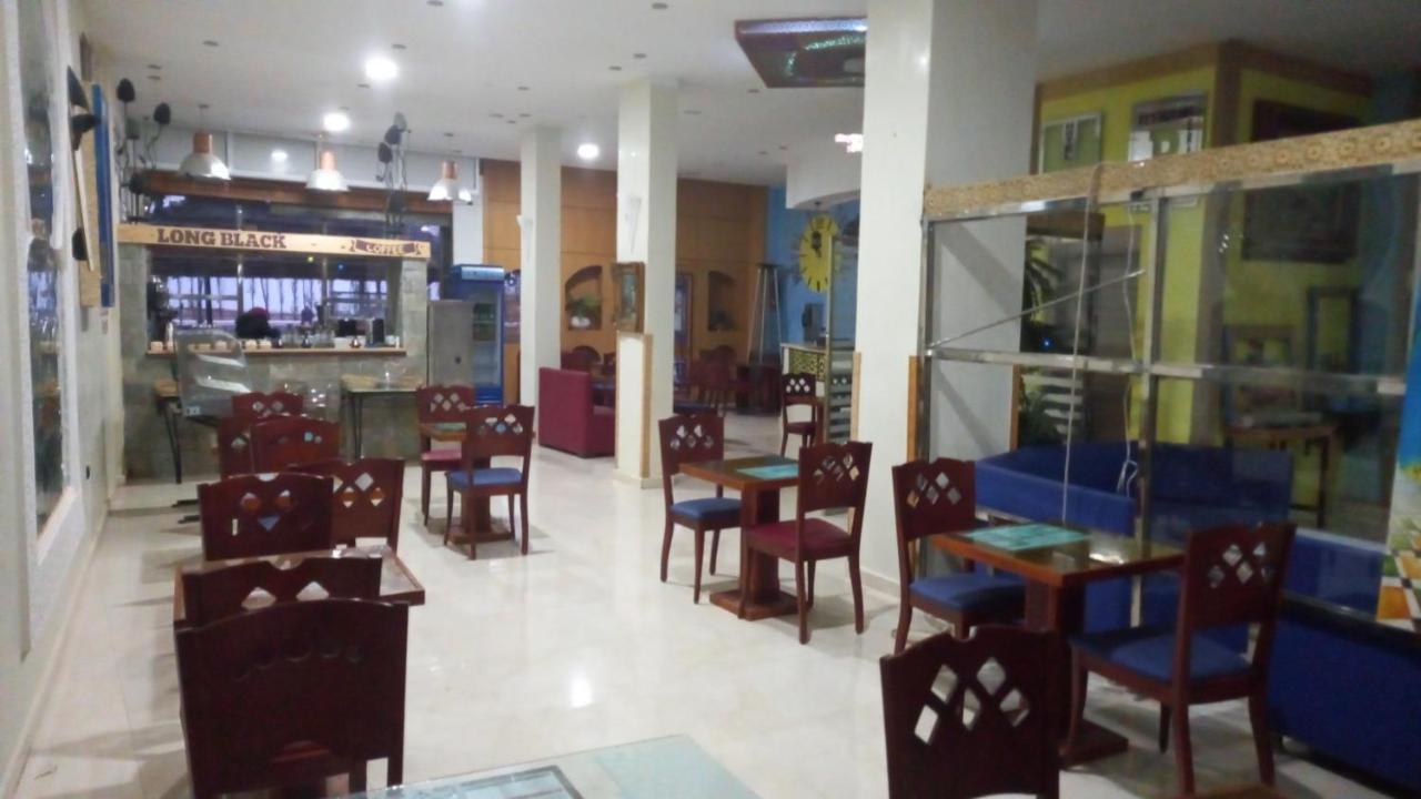 Hotel Ryad Tetouan Aeroport Eksteriør billede